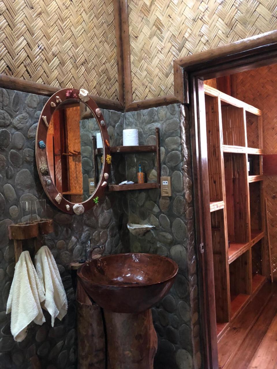 Sunny Island Resort (Adults Only) Эль-Нидо Экстерьер фото