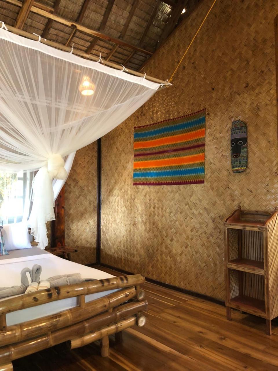 Sunny Island Resort (Adults Only) Эль-Нидо Экстерьер фото