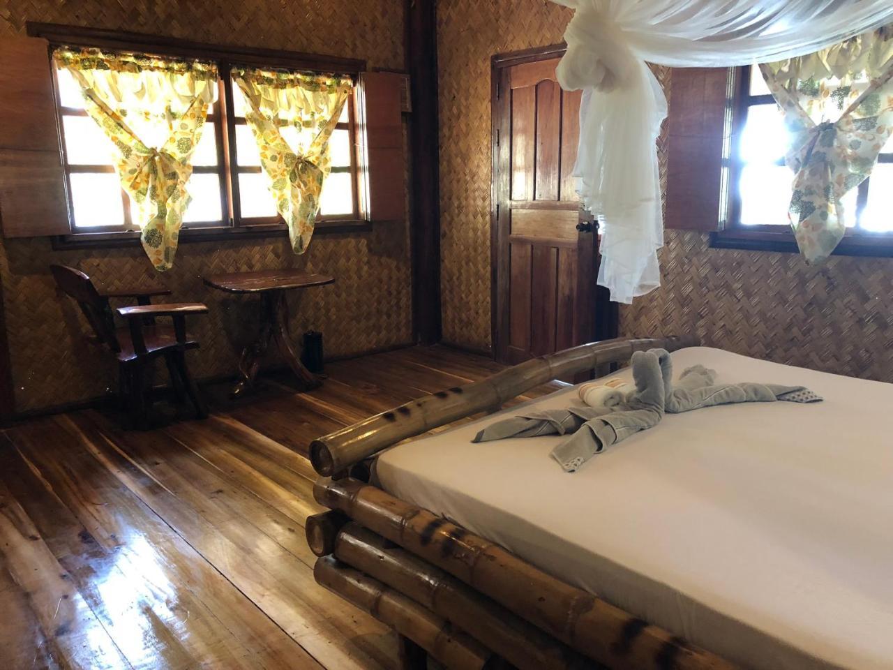Sunny Island Resort (Adults Only) Эль-Нидо Экстерьер фото